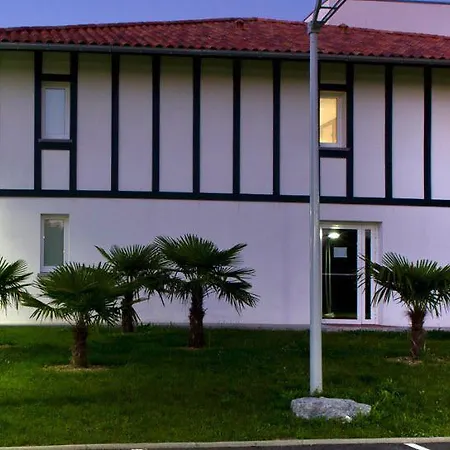 Jean De Luz 2* Сен-Жан-де-Люз