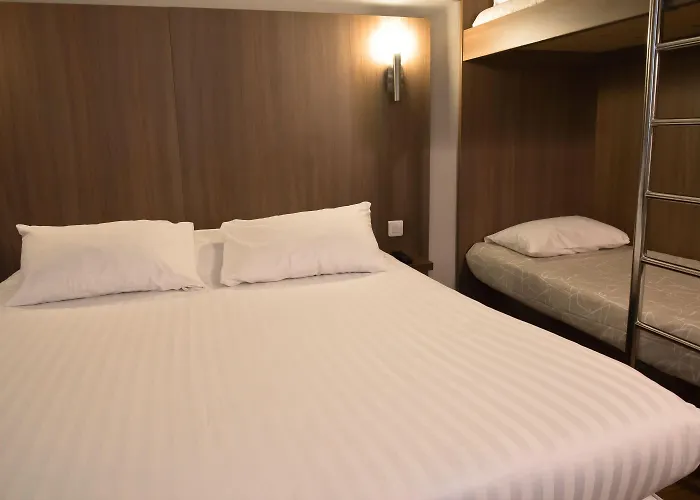 Jean De Luz 酒店 2*