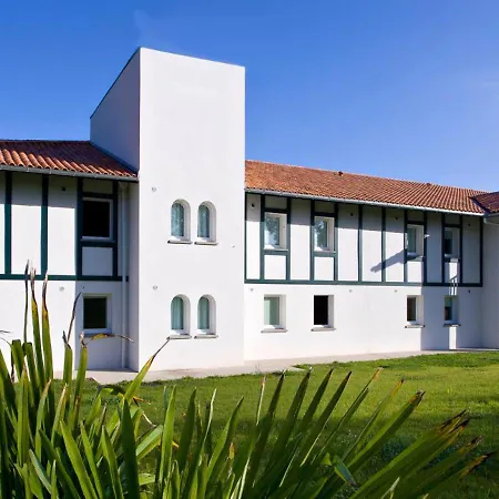 Jean De Luz فندق