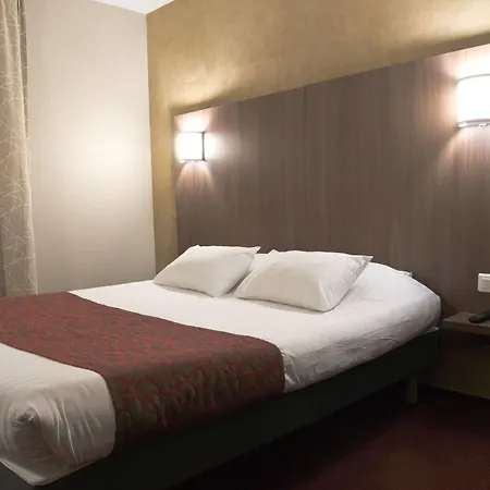 Jean De Luz Hotel 2*